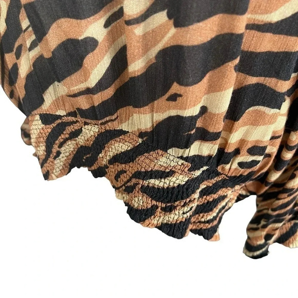 Anthropologie BLANK LONDON Patrice Balloon Sleeve Animal Print Blouse - MEDIUM - Picture 5 of 16
